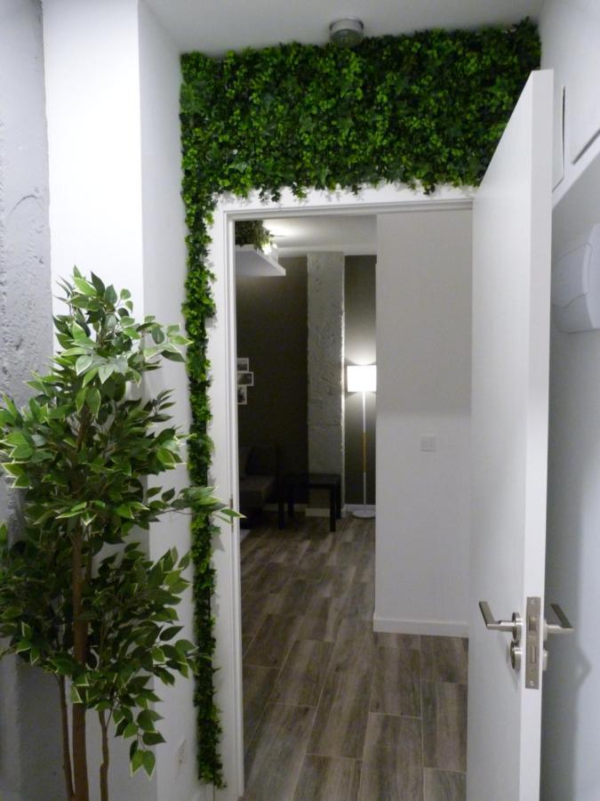 Intimo Y Acogedor "Algunos" Con Banera Hidromasaje Appartement Valencia Buitenkant foto