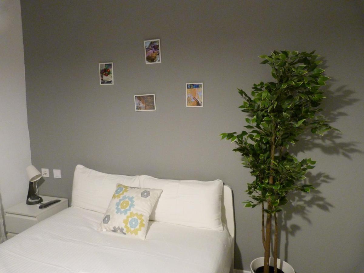 Intimo Y Acogedor "Algunos" Con Banera Hidromasaje Appartement Valencia Buitenkant foto