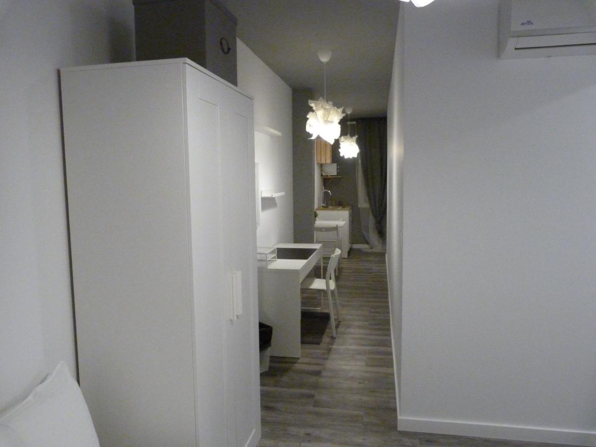 Intimo Y Acogedor "Algunos" Con Banera Hidromasaje Appartement Valencia Buitenkant foto