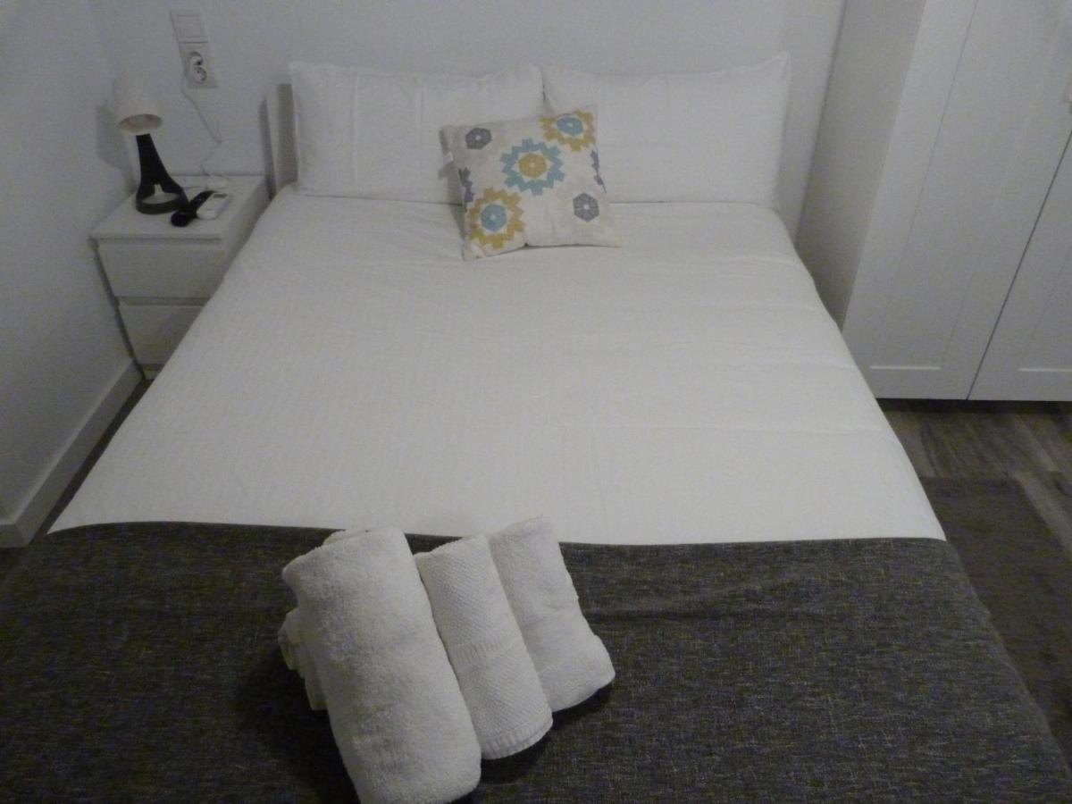 Intimo Y Acogedor "Algunos" Con Banera Hidromasaje Appartement Valencia Buitenkant foto